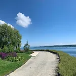 Silvias - Mit Seeblick Am Uferpark Ueberlingen, Bodensee