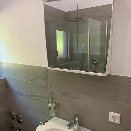 Silvias - Mit Seeblick Am Uferpark Ueberlingen, Bodensee Uberlingen